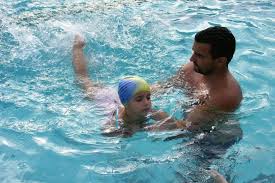 Cursuri De Inot Pentru Copii Află Ce Activităţi Au Pregătit Antrenorii Pentru Copilul Tău Tarife Si Program