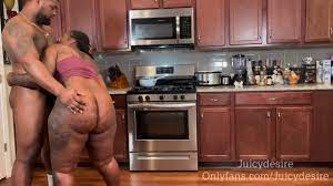 Juicy Desire BJ - EPORNER