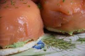 Domes De Saumon Avocat Et Oeuf Poche Entree Avocat Saumon Recettes De Cuisine Et Avocat Oeuf
