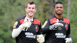 Felipe began his career in vitória (ba) before being signed by são caetano in september 2005 until end of year. Maduro Goleiro Felipe Relembra Polemicas E Garante Estar No Auge Lance
