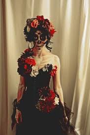 Pin Auf Catrina Ball