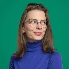 Karen Burgin's Instagram, Twitter & Facebook