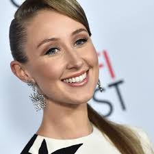 Erin Doherty, la actriz británica que arrasa tras interpretar a la princesa  Ana en 'The Crown'