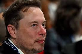 Musk tacha de traidores a los que se oponen a exigir ciudadanía para votar  en EEUU