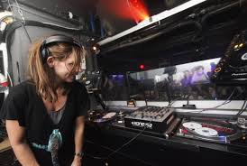 More 5 stars consistent video testimonials than any other dj company in the world. The Top 12 Female Djs In The World Globaldjsguide