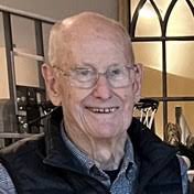 Moll Family Obituaries