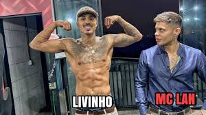 Oliver decesary santos (são paulo, 11 de novembro de 1994), mais conhecido pelo nome artístico livinho, é um cantor de funk e compositor brasileiro. Mc Livinho Mostrou O Shape Youtube