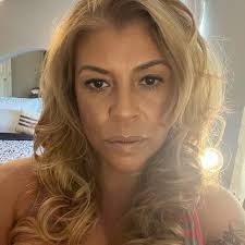 How long does it take for a sourdough starter to start doubling in size?