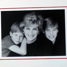 While samantha has gone so far as to liken apparently, samantha has an issue with meghan and harry's christmas card, which, honestly, is because she probably wasn't sent one. Royal Family Christmas Cards Through The Years British Royals Holiday Cards