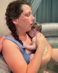 CONGRATULATIONS Aleisha Smith for winning our giveaway. Thank you to  everyone who entered ♡ **A fake account has been made and is commenting  people that they have won. Please be aware. We