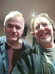 I'm not the best selfie taker, cos I don't want to be in them but think you  can see enough of my t-shirt to show who I was representing at Radio 2