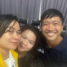 Kung Talagang Magaling, 9 Years In Congress & 12 Years Governor, Why Buy  Votes & Put Up Giant Billboards? 😂