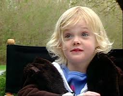 elle fanning in the door in the floor elle fanning elle fanning maleficent dakota and elle fanning