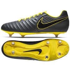 Football Shoes Nike Tiempo Legend 7 Club Sg M Ah8800 070 Grey Multicolored Football Shoes Nike Shoes Nike