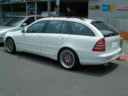 Rear Diffuser Mercedes W203 Assembly Cerca Con Google Old Mercedes Mercedes Benz