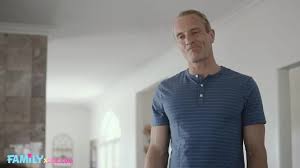 Free FamilyXXX - Redhead Teen Has Stepdad Cum On Her Braces (Reese Robbins) Porn  Video HD