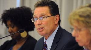 After upheaval, California Coastal Commission selects veteran insider as  new head