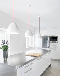 Fotos de decoración de cocinas en color blanco. Inspiracion De Diseno Con Estas Cocinas Blancas Modernas