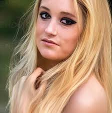 North Dakota inks nine transfers for 2025  https://fightinghawks.com/news/2025/1/14/football-north-dakota-inks-nine-transfers-for-2025.aspx  #UNDproud