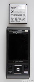 The sony ericsson cybershot c905a weighs 4.8 ounces and measures 4.09 x 1.93 x 0.71 inches. Telefon Mobiltelefon Sony Ericsson Sony Ericsson C905 Aad 3352021 Bv Shiho Prototype Cyber Shot Europeana