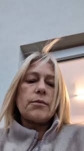 melanie abbott (@melanie.abbott2)