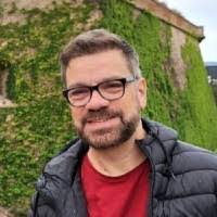 Daniel Macri's Instagram, Twitter & Facebook