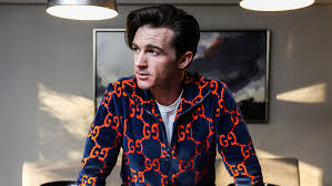 Best known for the teen sitcom, drake & josh, the former nickelodeon star pleaded not. Drake Bell Of Drake And Josh Charged With Crimes Against A Child Variety