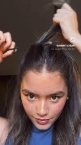 Melanie Bustos's Instagram, Twitter & Facebook