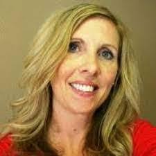 Lillian Lott's Instagram, Twitter & Facebook