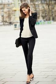 Black And White Smart Casual Outfits For Women Chic Black And White Outfits To Wear Business Casual Attire Interview Outfits Women Fashionable Work Outfit