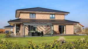 Allerdings kann man auch schnell für ein kleines landhaus in einem schicken gebiet, wie beispielsweise der toskana, oder für ein zimmer mit meerblick über 350.000€ bezahlen. Stadtvilla Ksw Massivhaus