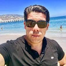 Jerry Arvizu's Instagram, Twitter & Facebook