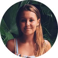 Lauren Bunn's Instagram, Twitter & Facebook