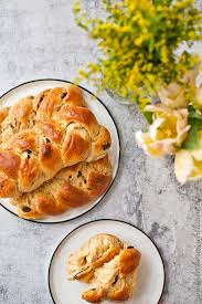 Rosinenzopfe Frisch Aus Dem Ofen Lecker Macht Laune Lebensmittel Essen Essen Lecker