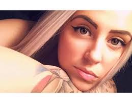 Cheryl Pearce's Instagram, Twitter & Facebook