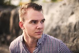 Sean Pollock's Instagram, Twitter & Facebook