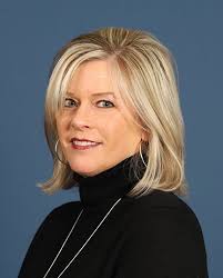 Kellie Langley's Instagram, Twitter & Facebook