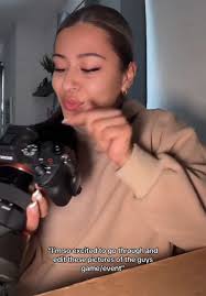 These are the worst convos😭😭