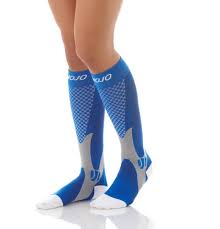 Running compression socks are designed to deliver increased oxygen to your muscles, improve circulation to the heart and speed up the removal of lactic acid, all of which enhance performance, endurance, and recovery. Mojo Compression Socks Mojo Compression Socks For Recovery Performance Firm Support A602