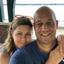 Very nice , antique oak dresser with mirror owned by my grandmother passed  down 4 generations