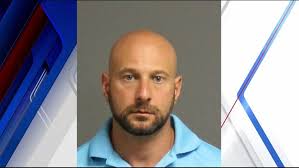 PD: Man arrested in crash that injured state trooper in Brookfield