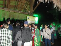 Parque jaime duque is located in tocancipa. Vivimos La Emocion Del Safari Nocturno En El Bioparque Ukumari Parques Nacionales Naturales De Colombia