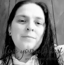 Has anyone had issues with Bella shirts from Jiffy smelling bad?