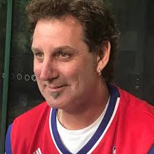 Premiership hero Stuart Dew has been awarded AFL Life Membership 👏 📰  https://bit.ly/3HngknW