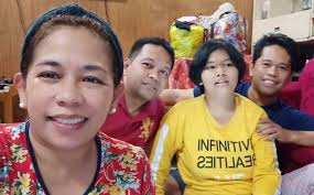 Coming home to Manila in the pandemic: inward journeys