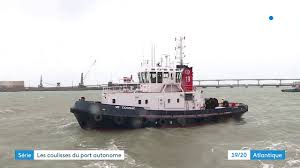 Serie Les Coulisses Du Port De La Pallice A La Rochelle N 2 Portrait D Un Pilote Youtube