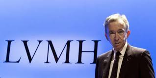 Analysen und kennzahlen zur lvmh moet hennessy louis vuitton aktie. Lvmh Moet Hennessy Louis Vuitton Aktie Erreicht Neues Rekordhoch