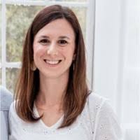 Rebecca Ellzey's Instagram, Twitter & Facebook