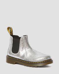 Check out our doc martens selection for the very best in unique or custom, handmade pieces from our ботинки shops. Junior 2976 Crinkle Metallic Chelsea Boots Dr Martens Official