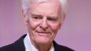 BURY THE GHOST EBOOK (edición en inglés). Escrito por PATRICIA HUCKLE. ISBN  9781622120970